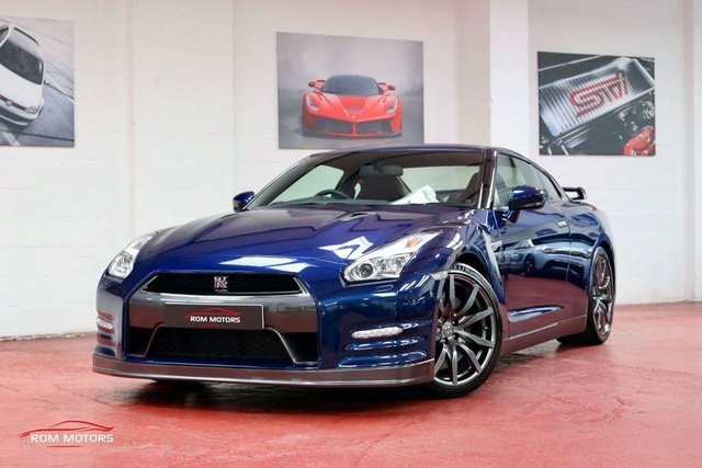 2015 64 Nissan GT-R 3.8 V6 2d 550 BHP