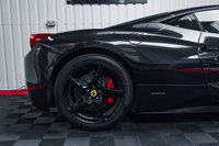 USED 2013 13 FERRARI 458 4.5 ITALIA DCT 2d 570 BHP FSH+SAT NAV+HEATED LEATHER SEATS