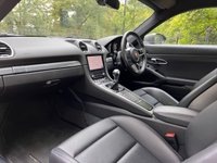 USED PORSCHE 718 CAYMAN ZERO DEPOSIT FINANCE AVAILABLE