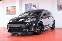USED 2016 16 FORD FOCUS 2.3 RS 5d 346 BHP REAR CAM / KEYLESS / RECARO