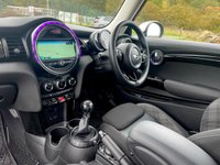 USED 2015 MINI HATCHBACK 2.0 Cooper S D 3dr [Chili/Media Pack XL] 