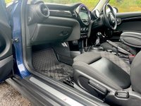 USED 2015 MINI HATCHBACK 2.0 Cooper S D 3dr [Chili/Media Pack XL] 