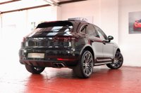 USED 2016 66 PORSCHE MACAN 3.6 TURBO PDK 5d 400 BHP PAN ROOF / SPORT CHRONO / FPSH