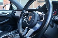 USED 2016 66 PORSCHE MACAN 3.6 TURBO PDK 5d 400 BHP PAN ROOF / SPORT CHRONO / FPSH