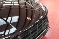 USED 2016 66 PORSCHE MACAN 3.6 TURBO PDK 5d 400 BHP PAN ROOF / SPORT CHRONO / FPSH