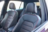 USED 2019 69 VOLKSWAGEN GOLF 2.0 GTI PERFORMANCE TSI DSG 5d 242 BHP PAN ROOF / BRESCIA ALLOYS