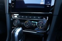 USED 2019 69 VOLKSWAGEN GOLF 2.0 GTI PERFORMANCE TSI DSG 5d 242 BHP PAN ROOF / BRESCIA ALLOYS