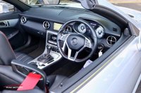 USED 2015 05 MERCEDES-BENZ SLK 3.5 SLK350 BLUEEFFICIENCY AMG SPORT 2d 306 BHP SPORT PACK/ FSH/SAT NAV