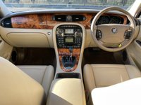 USED 2007 07 JAGUAR XJ 3.0 V6 4d 240 BHP 1 OWNER, 7 SERVICE STAMPS!