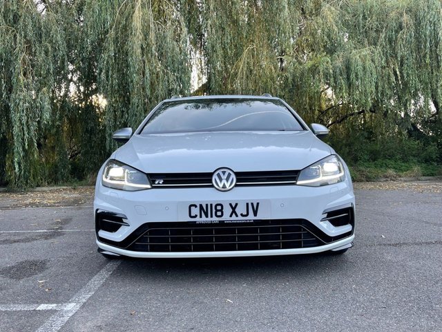 View our VOLKSWAGEN GOLF