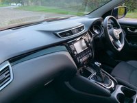 USED 2020 20 NISSAN QASHQAI 1.3 DIG-T N-CONNECTA DCT 5d 158 BHP QASHQIA N-CONNECTA - DIG-T - DCT/AUTOMATIC - 1 OWNER FROM NEW - 4,032 MILES ONLY - SAT NAV - PANORAMIC GLASS ROOF