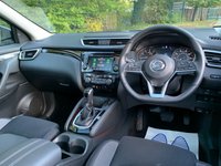 USED 2020 20 NISSAN QASHQAI 1.3 DIG-T N-CONNECTA DCT 5d 158 BHP QASHQIA N-CONNECTA - DIG-T - DCT/AUTOMATIC - 1 OWNER FROM NEW - 4,032 MILES ONLY - SAT NAV - PANORAMIC GLASS ROOF