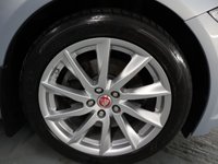 USED 2014 14 JAGUAR XF 2.2 D PREMIUM LUXURY 4d 200 BHP STUNNING CAR WIH GENUINE LOW MILES.