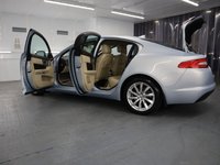 USED 2014 14 JAGUAR XF 2.2 D PREMIUM LUXURY 4d 200 BHP STUNNING CAR WIH GENUINE LOW MILES.