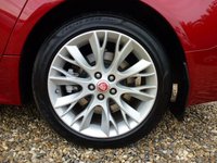 USED 2015 64 JAGUAR XF 2.2 D R-SPORT 4d 200 BHP www.suffolkcarcentre.co.uk - Located at Reydon