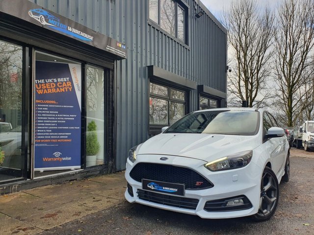 2015 65 Ford Focus 2.0 ST-3 5d 247 BHP
