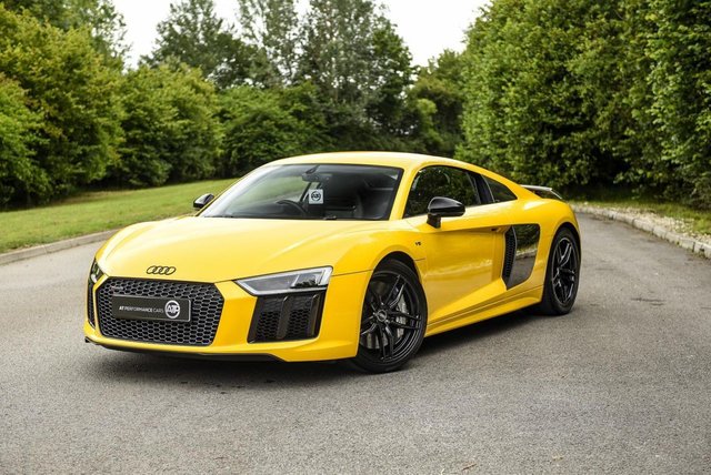 2018 18 Audi R8 5.2 V10 PLUS QUATTRO 2d 602 BHP