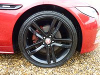 USED 2016 65 JAGUAR XE 2.0 R-SPORT 4d 178 BHP www.suffolkcarcentre.co.uk - Located at Reydon