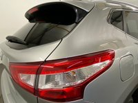 USED 2015 15 NISSAN QASHQAI HATCHBACK SPECIAL EDITIONS 1.6 DCI TEKNA 5d 128 BHP Hosting a Huge Specification