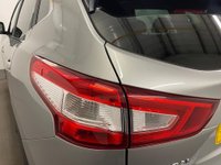 USED 2015 15 NISSAN QASHQAI HATCHBACK SPECIAL EDITIONS 1.6 DCI TEKNA 5d 128 BHP Hosting a Huge Specification
