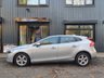 USED 2015 15 VOLVO V40 1.6 D2 SE NAV 5d 113 BHP 