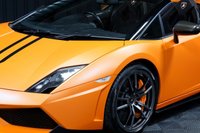 USED 2013 61 LAMBORGHINI GALLARDO PERFORMANTE 5.2 LP 560-4 SPYDER 2d 560 BHP  RARE PERFORMANTE SPIDER WITH CARBON CERAMIC BRAKES, CARBON PACK, STEATH PAINT PROTECTION FILM, CAMERA AND MORE