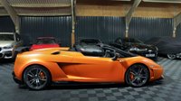 USED 2013 61 LAMBORGHINI GALLARDO PERFORMANTE 5.2 LP 560-4 SPYDER 2d 560 BHP  RARE PERFORMANTE SPIDER WITH CARBON CERAMIC BRAKES, CARBON PACK, STEATH PAINT PROTECTION FILM, CAMERA AND MORE