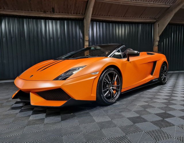 2013 61 Lamborghini Gallardo PERFORMANTE 5.2 LP 560-4 SPYDER 2d 560 BHP 
