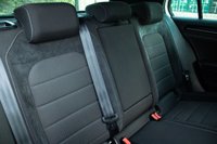 USED 2017 06 VOLKSWAGEN GOLF 2.0 R TSI 5d 306 BHP 