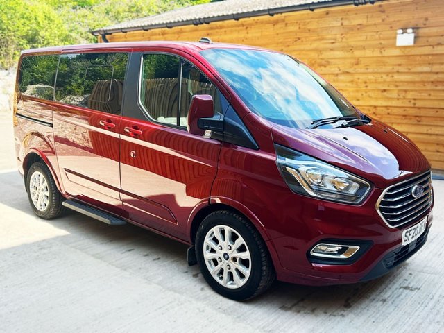 View our FORD TOURNEO CUSTOM