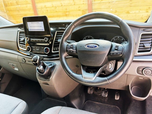 View our FORD TOURNEO CUSTOM