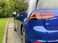 USED 2016 16 VOLKSWAGEN GOLF 2.0 R DSG 5d 298 BHP DSG AUTO 4WD Adaptive Intelligence Cruise
