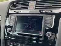 USED 2016 16 VOLKSWAGEN GOLF 2.0 R DSG 5d 298 BHP DSG AUTO 4WD Adaptive Intelligence Cruise