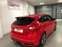 USED 2012 62 FORD FOCUS 2.0 ST-3 5d 247 BHP * PARKING SENSORS * CLIMATE * LEATHER TRIM * 18 INCH ALLOYS *