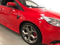 USED 2012 62 FORD FOCUS 2.0 ST-3 5d 247 BHP * PARKING SENSORS * CLIMATE * LEATHER TRIM * 18 INCH ALLOYS *