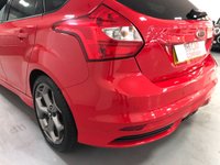 USED 2012 62 FORD FOCUS 2.0 ST-3 5d 247 BHP * PARKING SENSORS * CLIMATE * LEATHER TRIM * 18 INCH ALLOYS *