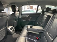 USED 2015 15 JAGUAR XF 2.2 D PREMIUM LUXURY SPORTBRAKE 5d 200 BHP 