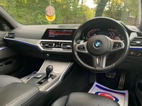 USED 2019 69 BMW 3 SERIES 2.0 320D M SPORT 4d 188 BHP STUNNING (NEW SHAPE) HUGE SPECIFICATION BMW 320 D M/SPORT AUTOMATIC - FINISHED CARBON BLACK SAPPHIRE METALLIC WITH FULL BLACK LEATHER INTERIOR