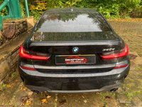 USED 2019 69 BMW 3 SERIES 2.0 320D M SPORT 4d 188 BHP STUNNING (NEW SHAPE) HUGE SPECIFICATION BMW 320 D M/SPORT AUTOMATIC - FINISHED CARBON BLACK SAPPHIRE METALLIC WITH FULL BLACK LEATHER INTERIOR