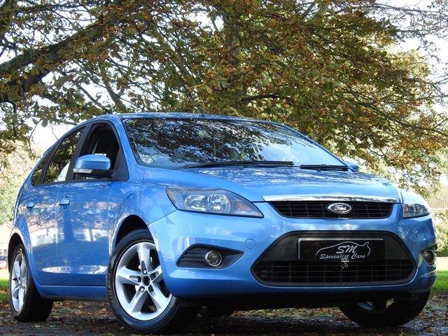 2010 10 Ford Focus 1.6 ZETEC 5d 100 BHP