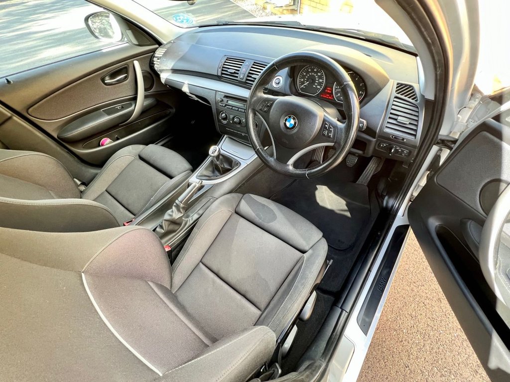 USED 2010 10 BMW 1 SERIES 116I SPORT // 5d // 2.0 121 BHP // px swap 