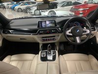 USED 2017 67 BMW 7 SERIES 3.0 730D XDRIVE M SPORT 4d 261 BHP FBSH + HARMON KARDON + MASSAGE SEATS + FULLY LOADED BMW 730D XDRIVE!