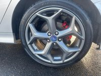 USED 2015 15 FORD FOCUS 2.0 ST-3 5d 247 BHP 1 FULL YEARS MOT+2 FORMER KEEPERS + LEATHER+NAVIGATION+FINANCE AND EXTENDED WARRANTY OPTIONS AVAILABLE!!!
