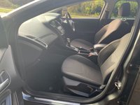 USED 2016 16 FORD FOCUS 1.0 TITANIUM 5d 124 BHP GREAT SPECIFICATION - 2016 FORD FOCUS TITANIUM 5DR - 1.0 ECO-BOOST 125BHP - AUTOMATIC TRANSMISSION - SATELLITE NAVIGATION