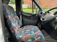 USED 2001 Y MERCEDES-BENZ SPRINTER 2.2 413 CDI  127 BHP 413 CDI 2.2 LWB MINIBUS TWIN WHEELS