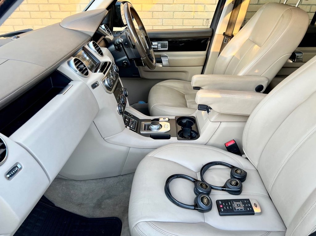 USED 2014 14 LAND ROVER DISCOVERY SDV6 HSE LUXURY // 5d // 3.0 255 BHP // px swap 