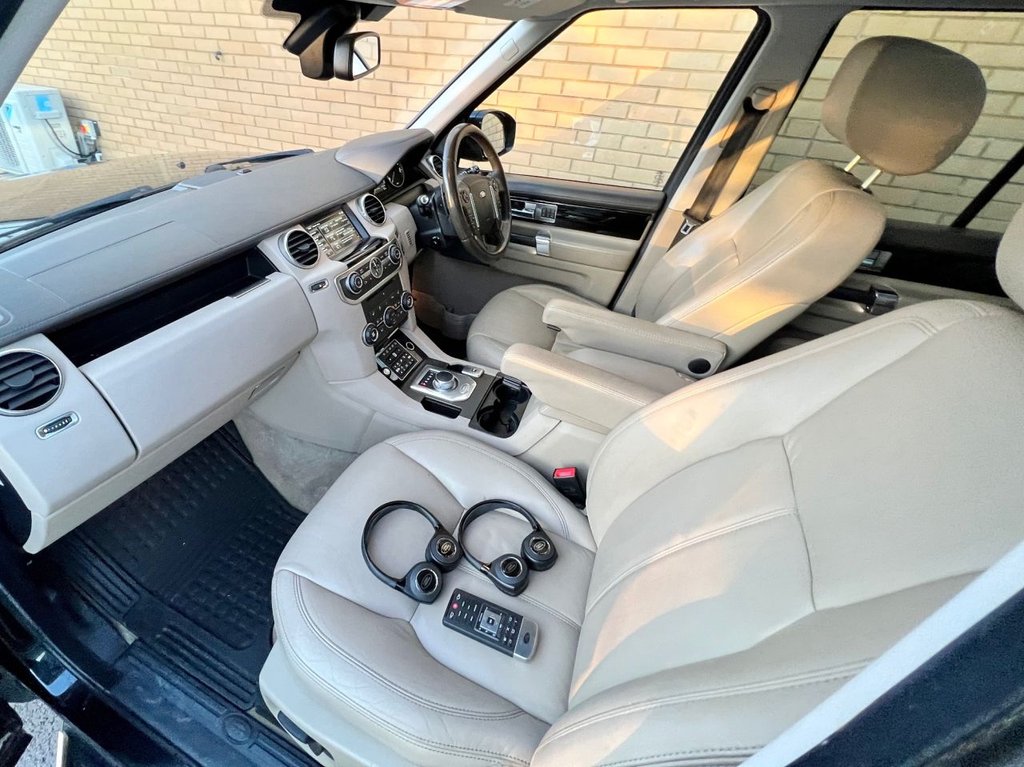 USED 2014 14 LAND ROVER DISCOVERY SDV6 HSE LUXURY // 5d // 3.0 255 BHP // px swap 
