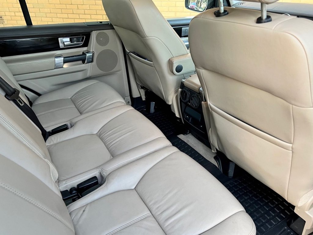 USED 2014 14 LAND ROVER DISCOVERY SDV6 HSE LUXURY // 5d // 3.0 255 BHP // px swap 