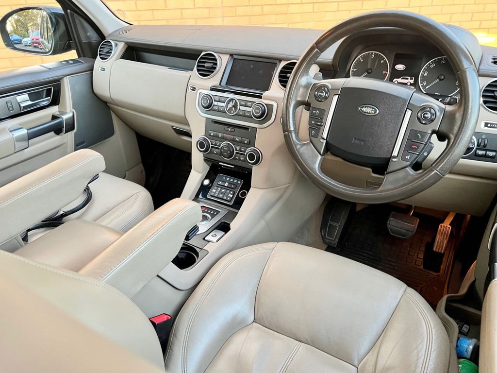 USED 2014 14 LAND ROVER DISCOVERY SDV6 HSE LUXURY // 5d // 3.0 255 BHP // px swap 