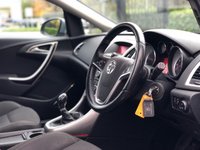 USED 2010 10 VAUXHALL ASTRA 1.7 SRI CDTI 5d 108 BHP 